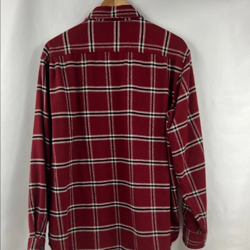 Wrangler Flannel Red, Black,  and White 100% Cotton‎ Plaid Casual Shirt Size XL